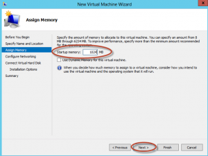 Ilustración 7 – Hyper-V Manager en Windows Server 2012. Creación de un equipo virtual.