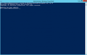 Ilustración 1 – Utilización de cscript para habilitar Escritorio Remoto en Windows Server.
