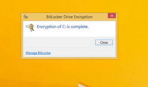 Ilustración 15 – Habilitación de BitLocker en Windows 8.1 Professional. Primer reinicio con la unidad iniciando la encriptación.