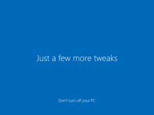 Ilustración 34 – Inicio de Sesión en Windows 10 Build 10130. Configuración inicial del perfil de usuario.